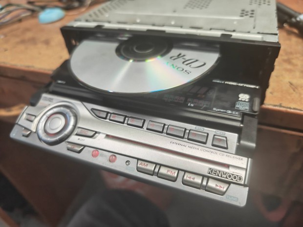 Kenwood KDC-M7024R cd MP3 autrdi 