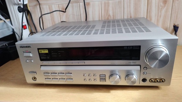 Kenwood KRF-V7070D hangfalakhoz val rdis erst hibs llapotban