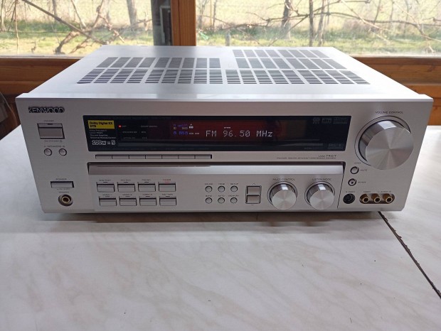 Kenwood KRF V7070 Erst Elad Szllts Az rban Utnvttel