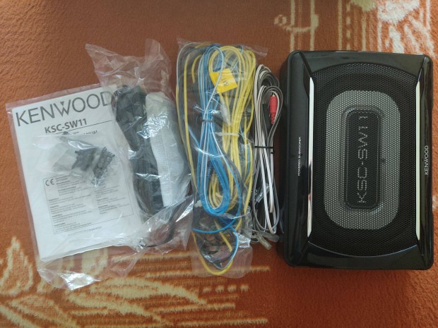 Kenwood KSC-SW11 aktív mélysugárzó ülés alá