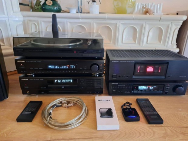 Kenwood audiofil rendszer.El-/vgfok/CD s lemezjtsz/tuner/Aptx DAC