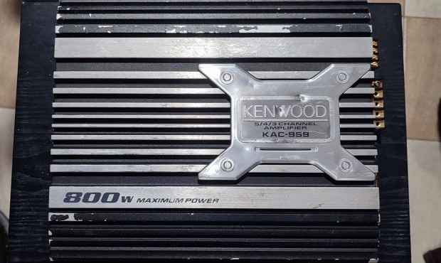 Kenwood aut�er�s�t� KAC-955 5 csatorn�s