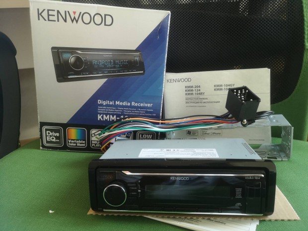 Kenwood aut�r�di� Usb, Mp3