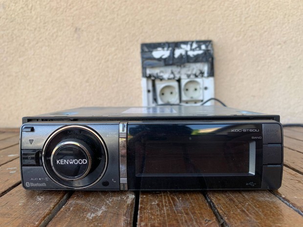 Kenwood kdc-bt60u Autmagn 1 Din Bluetooth/MP3/WMA/AAC/CD/USB