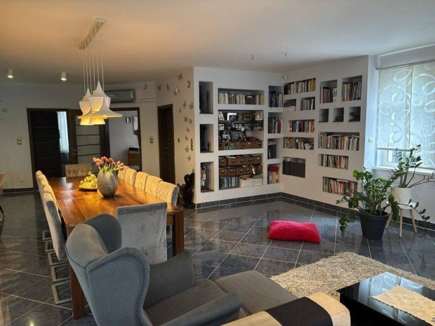 K�nyelem, csend, nyugalom a kertv�rosban!