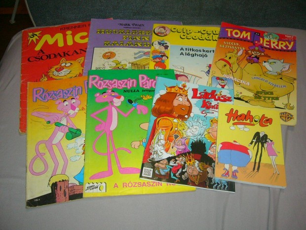 Képregények - Tom és Jerry, Rózsaszín Párduc, Hahota stb. 8 db