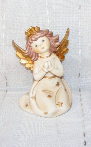 Kermia angyal figura