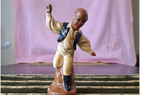 Kermia figura szkely legny 13 cm