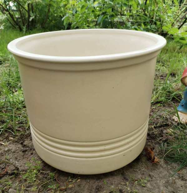 Kerámia kaspó 33 cm átmérő, 27 cm magas
