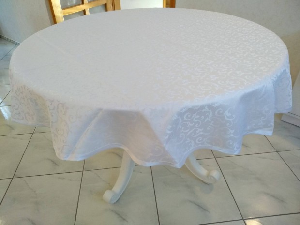 Kerek asztalterítő új, barokk mintás 160 cm, + 4 db székvédő asztal