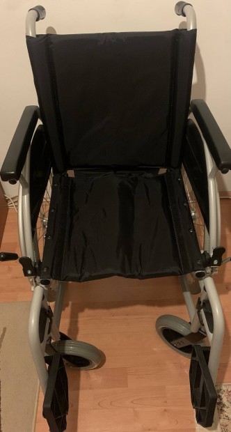 Kerekesszek onhajtos