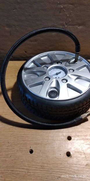 Ker�kf�j� 12V kompresszor