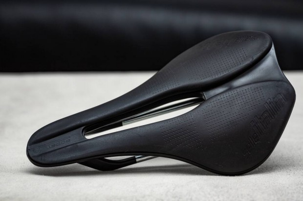 Kerkpr Nyereg j - Selle Italia Boost