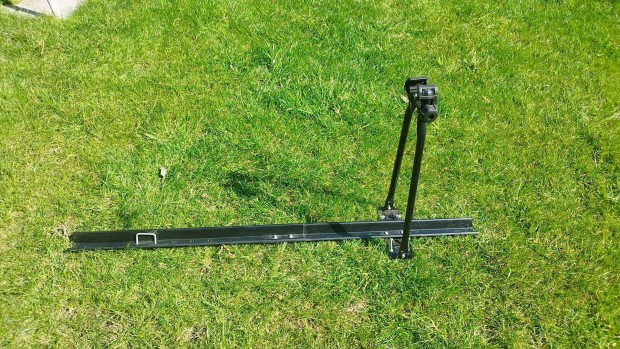 Ker�kp�r / bicikli tart� 