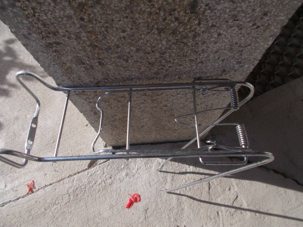 Ker�kp�r csomagtart�, cromozott, er�s kivitel