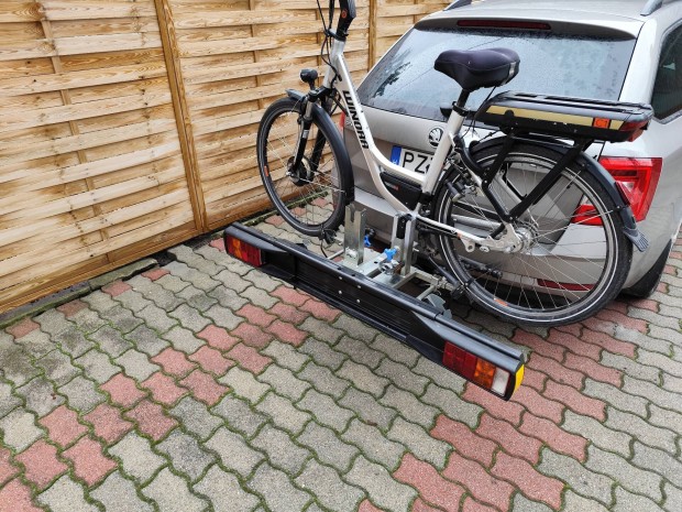 Ker�kp�rsz�ll�t� elad�, extra er�s, 2 bring�s