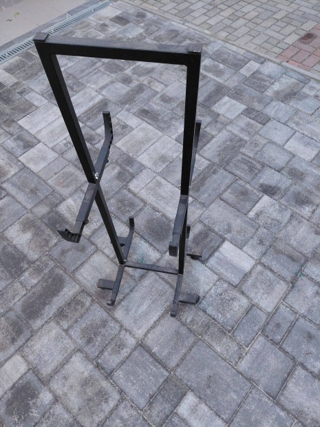 Ker�ktart� �llv�ny, felni fa