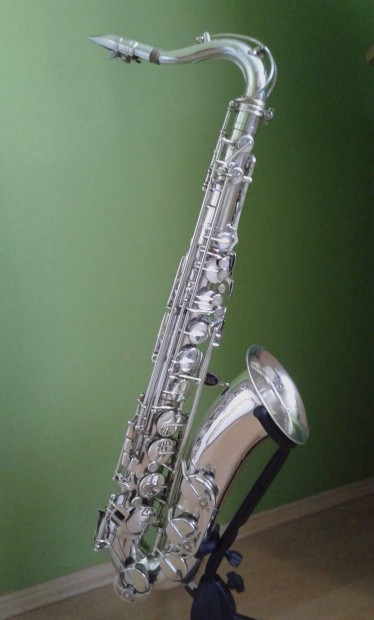 Keresek:B&S Blue Label(kk logs) tenor szaxofont.