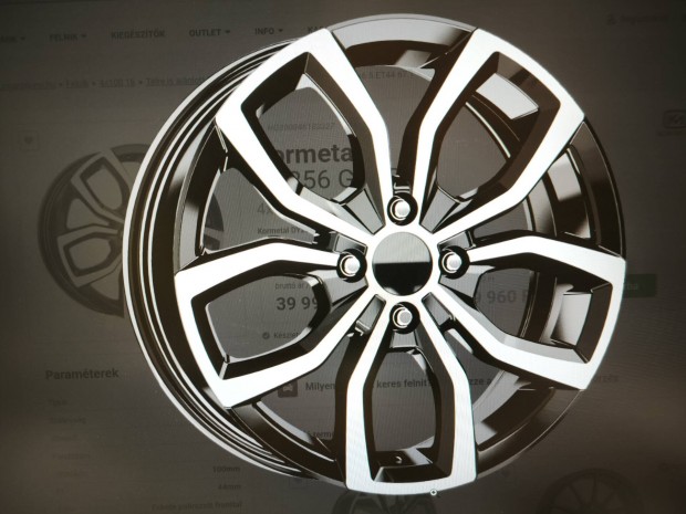 Keresek: 16" vagy 17 4x100, ET 40-45, 6,5J-7,5J