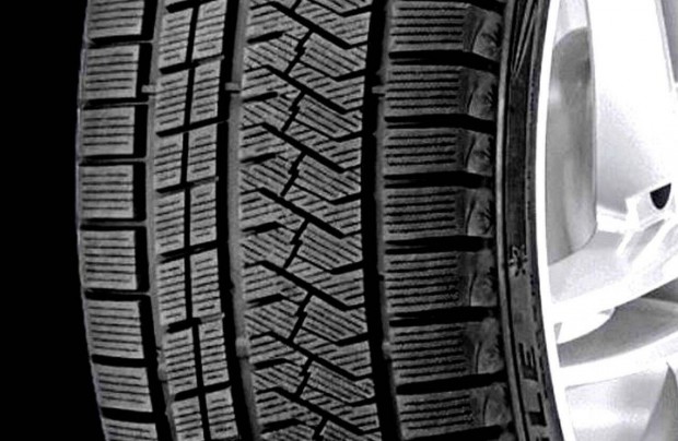 Keresek: 1db keresek - Triangle 255/55 R18 109V PL02 Snowlink XL