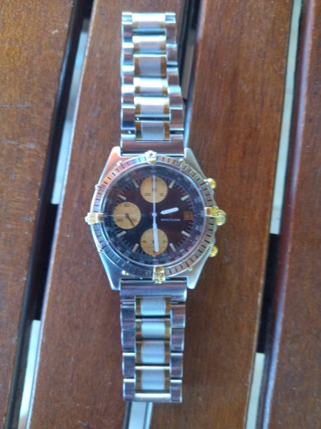 Keresek: Breitling Cronomat aclszijat