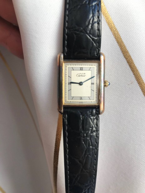 Keresek: Cartier Tank karrjt megvsrolnm