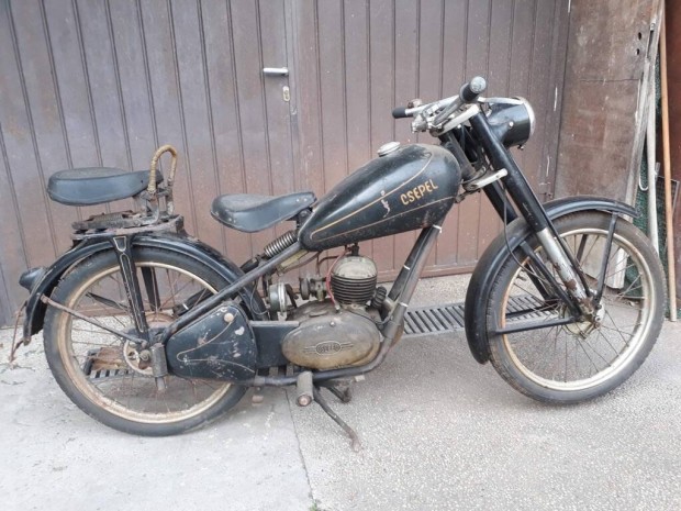 Keresek: Csepel 125 motorkerkpr