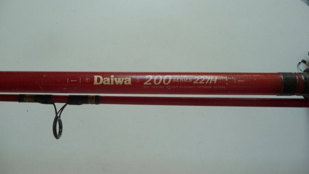 Keresek: Daiwa 200 series 227H horgszbotot keresek