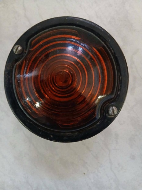 Keresek: Gaz vagy Uaz irnyjelz