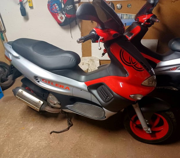 Keresek: Gilera Runner 180Fxr-t vsrolnk!