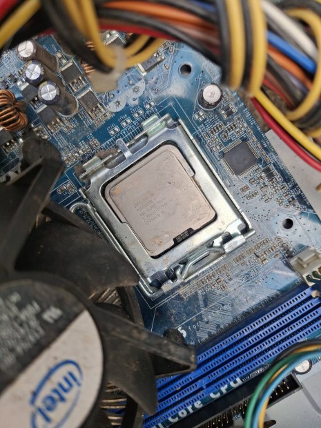 Keresek: Intel pentium 