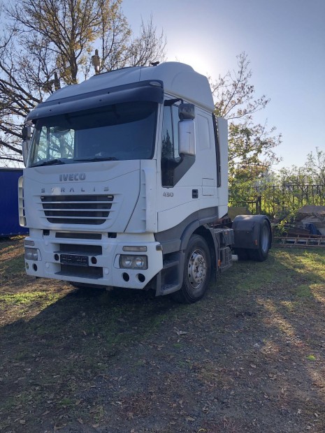 Keresek: Iveco  Stralist keresek 