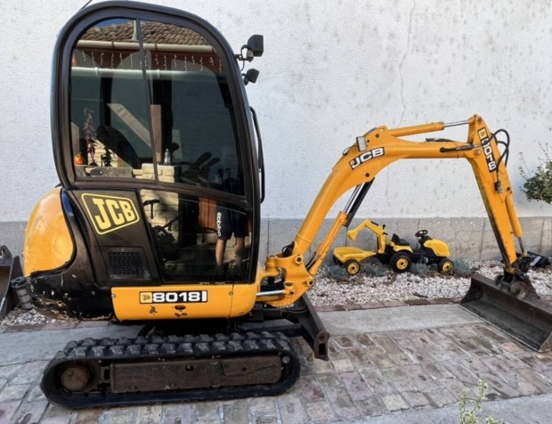 Keresek: JCB Caterpillar Komatsu Gpet Vsrolnk