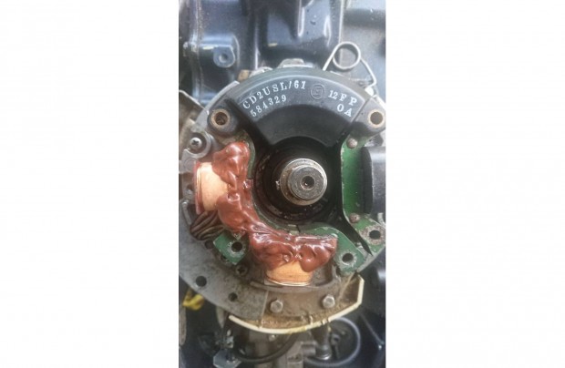 Keresek: Johnson 25 Le. 2T motorhoz gyújtásrészt keresek /584329 cdi /