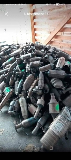 Keresek: Kataliztor s rszecskeszr