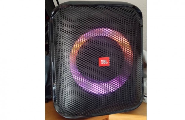 Keresek: Keresek JBL partybox encor/essential hangfalat.JBL bluetooth