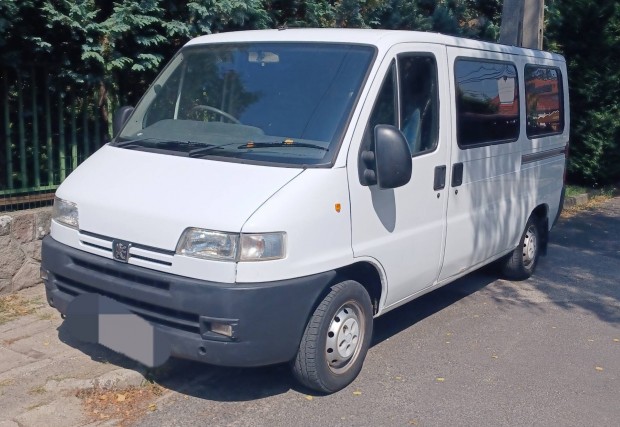 Keresek: Keresek Peugeot Boxer 2.5 diesel motort!