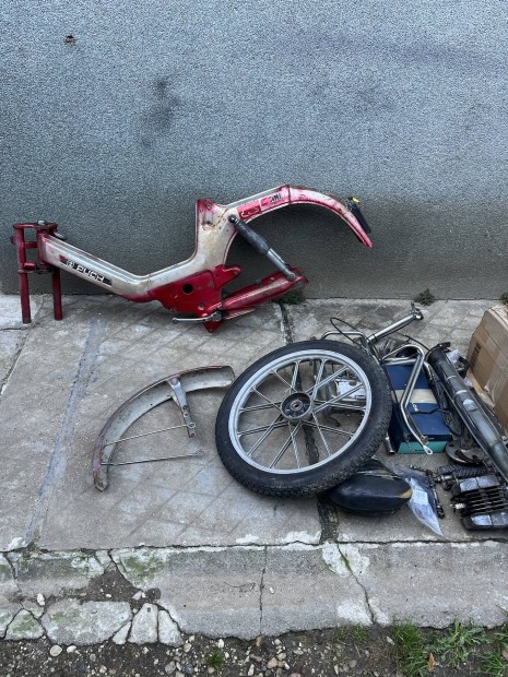 Keresek: Keresek Puch Maxi Motor Moped Vetern