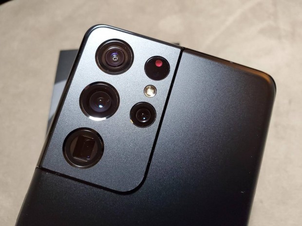 Keresek: Keresek Samsung s21 ultra els hts kamera settet