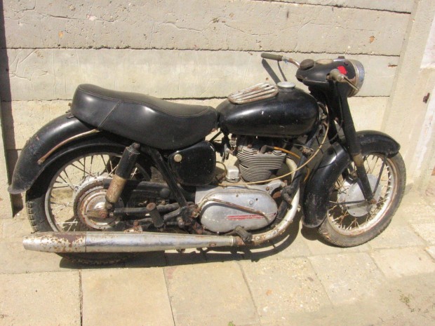 Keresek: Keresek: Junak 350 M10-es motorkerkprt, fbb alkatrszeit, motorblok