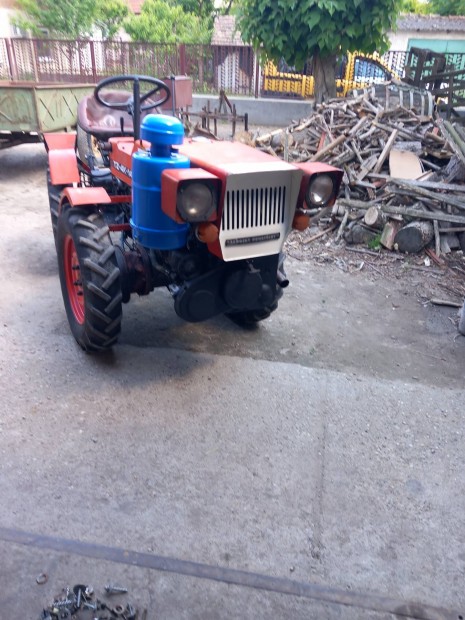 Keresek: Kerti traktor mezgazdasgi gp Tz4k14b Mt8 