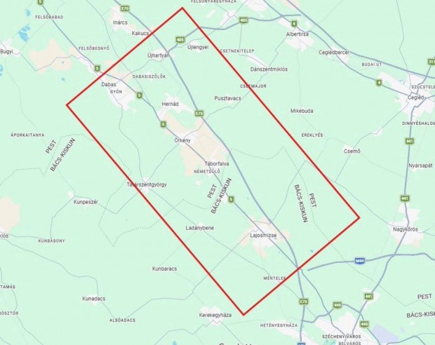 Keresek: Kiad� �p�letet/�p�letr�szt keresek