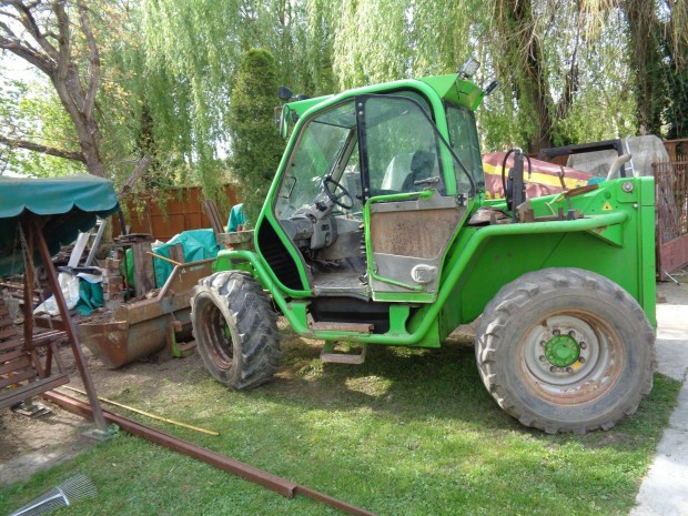 Keresek: Megvtelre rakodgp merlo caterpillar manitou jcb new holland