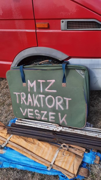 Keresek: Mtz traktort veszek.