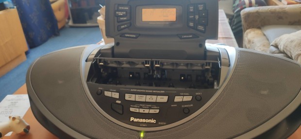 Keresek: Panasonic RX-ED707 tvot keresek.