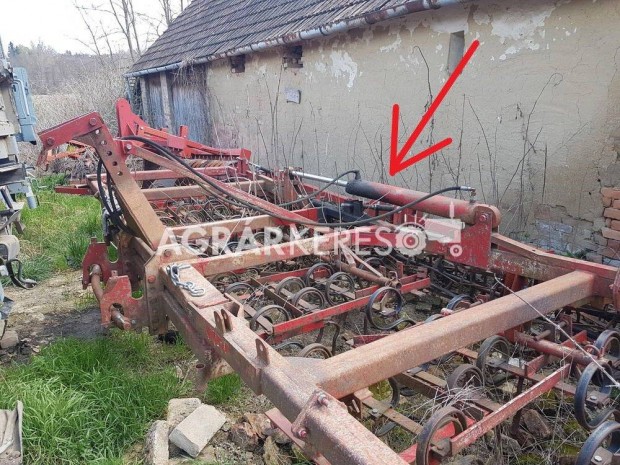 Keresek: RAU kombin�torhoz munkahengert keresek!