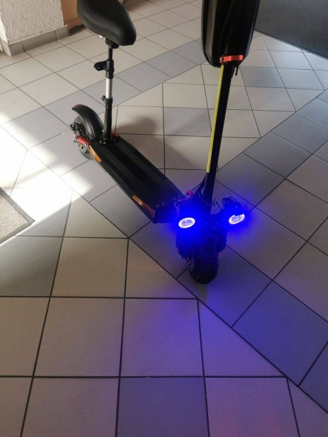 Keresek: Roller elektromos