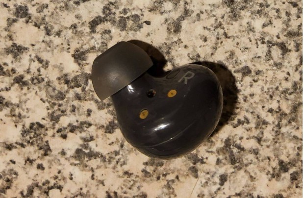 Keresek: Samsung Galaxy Buds2 (SM-R177) jobb oldali, sttszrke flhallgatt