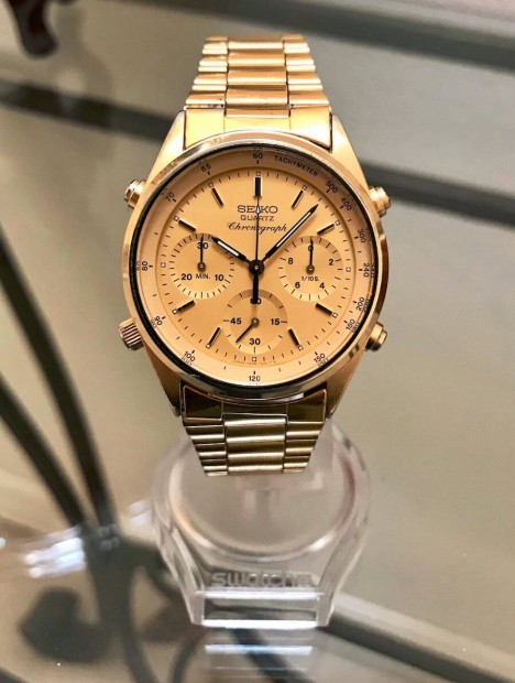 Keresek: Seiko 7A28 7029 quartz chronograph -ot