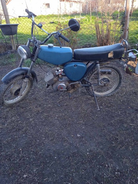 Keresek: Simson motorkerkprt keresek